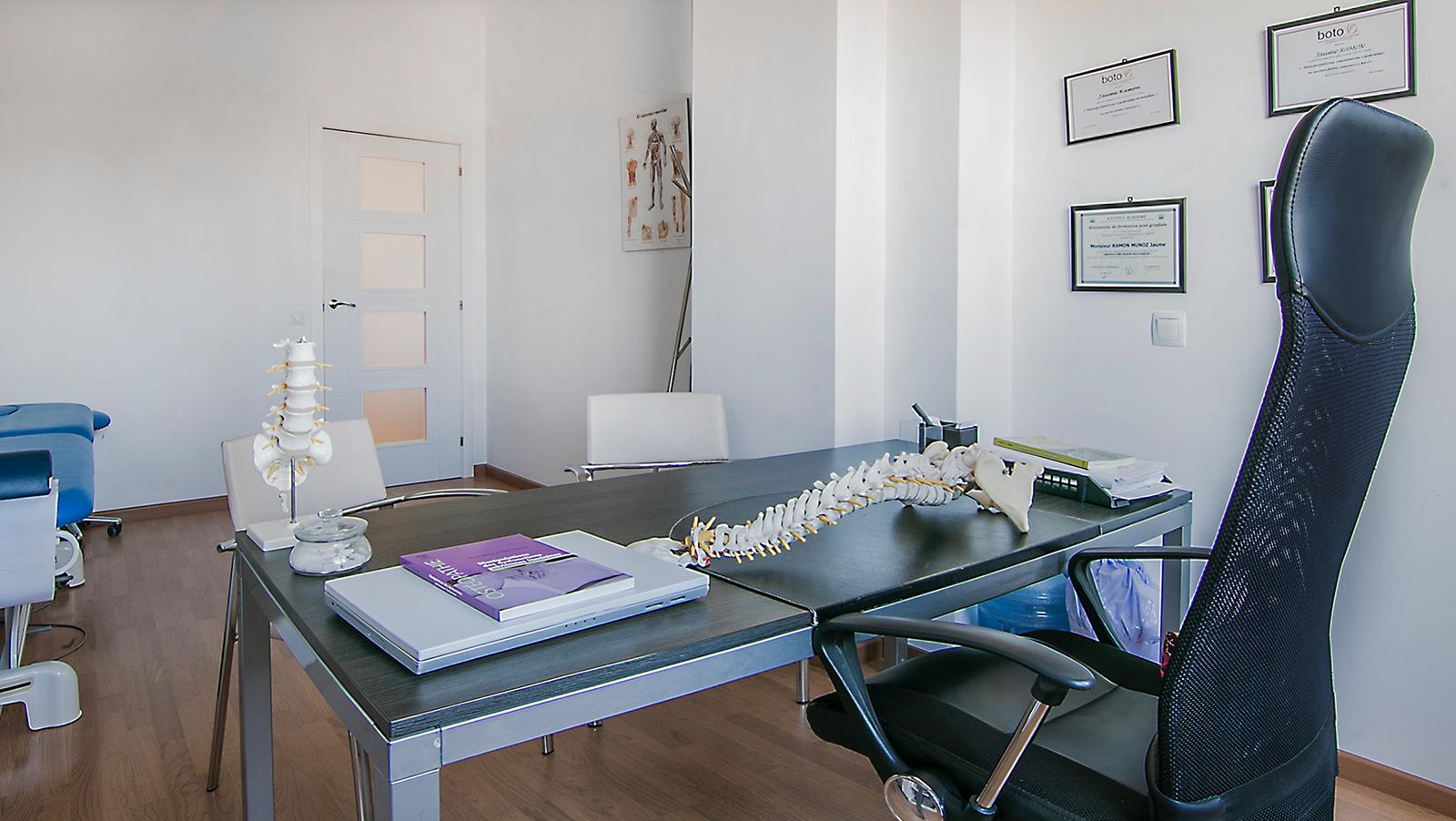 9 centro de osteopatia motec barcelona